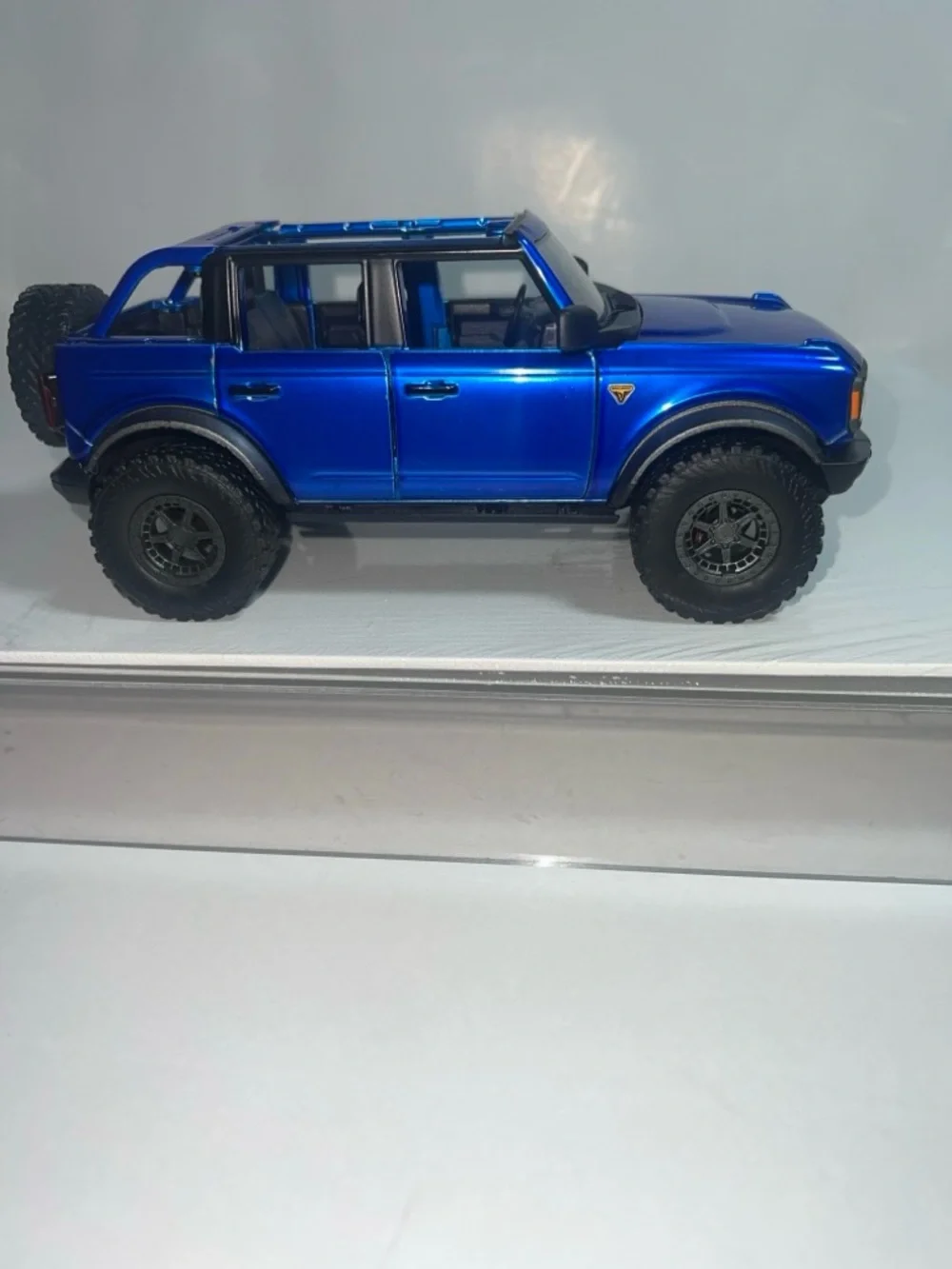 Jada Toys 1/24 2021 Ford Bronco Badlands Diecast Model Blue